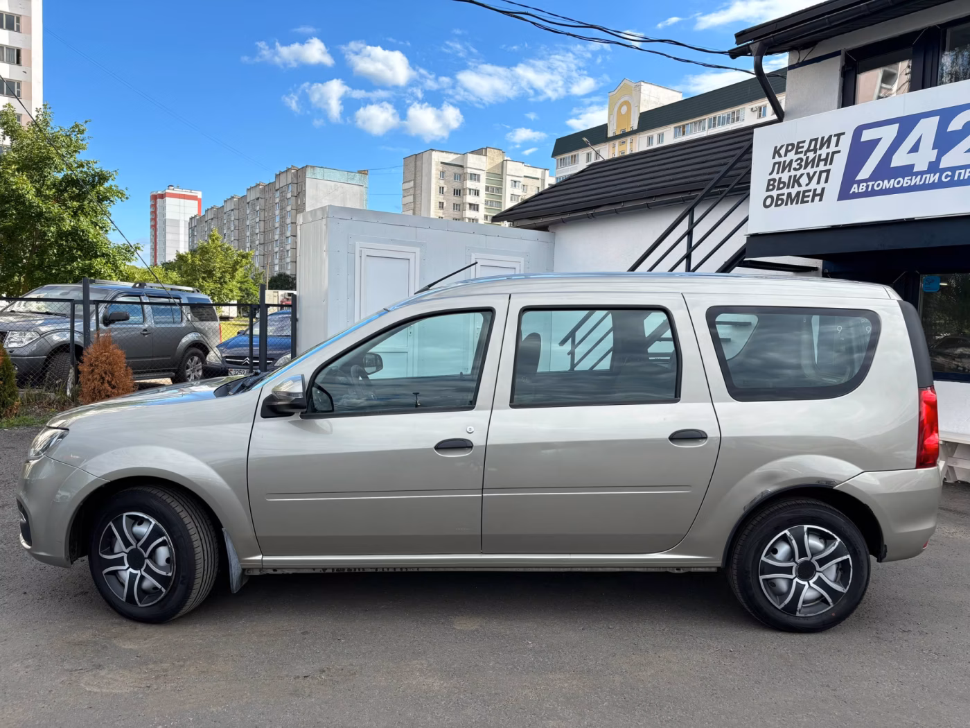 Lada (ВАЗ) Largus фото 8