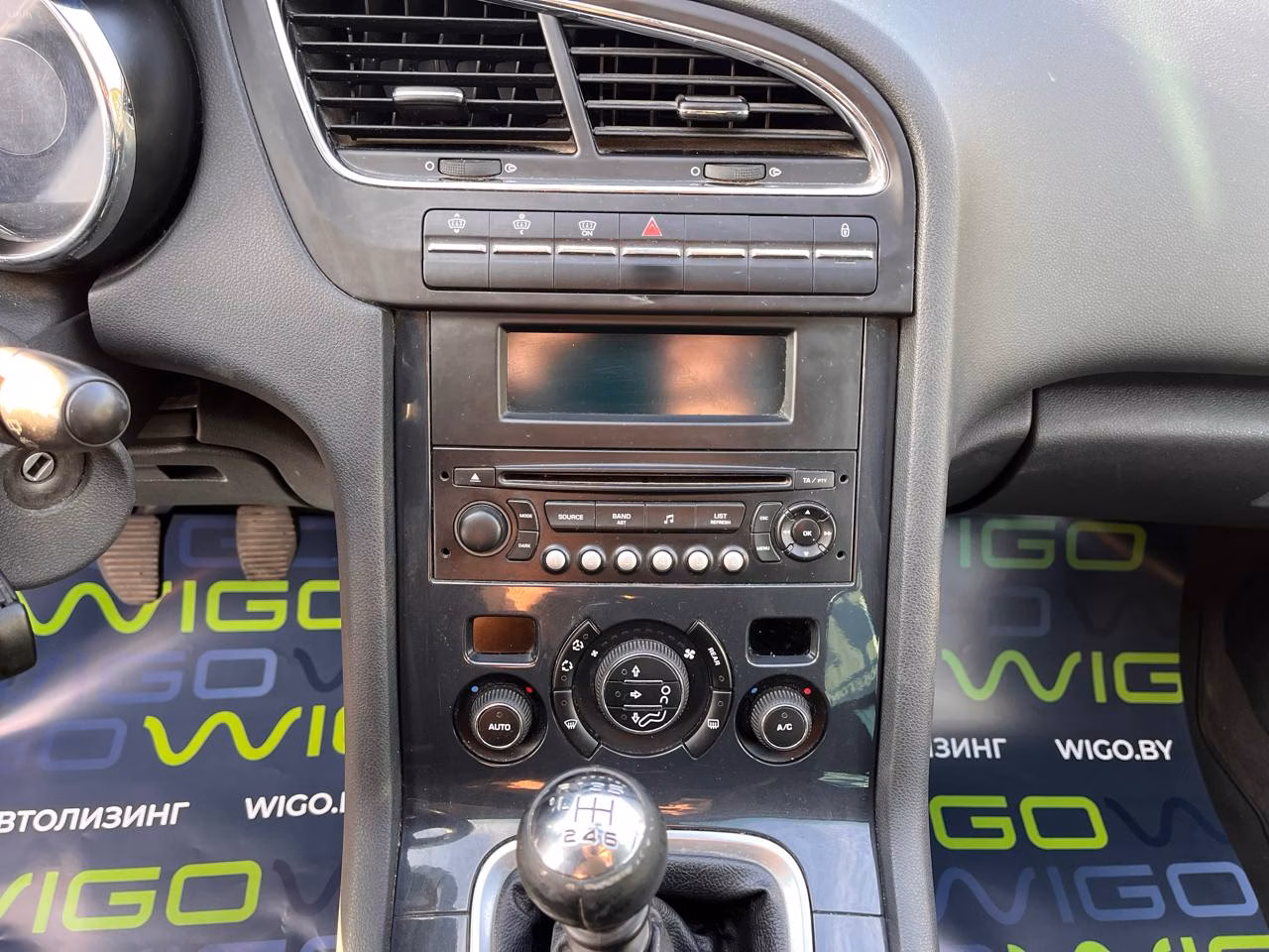 Peugeot 5008 фото 14