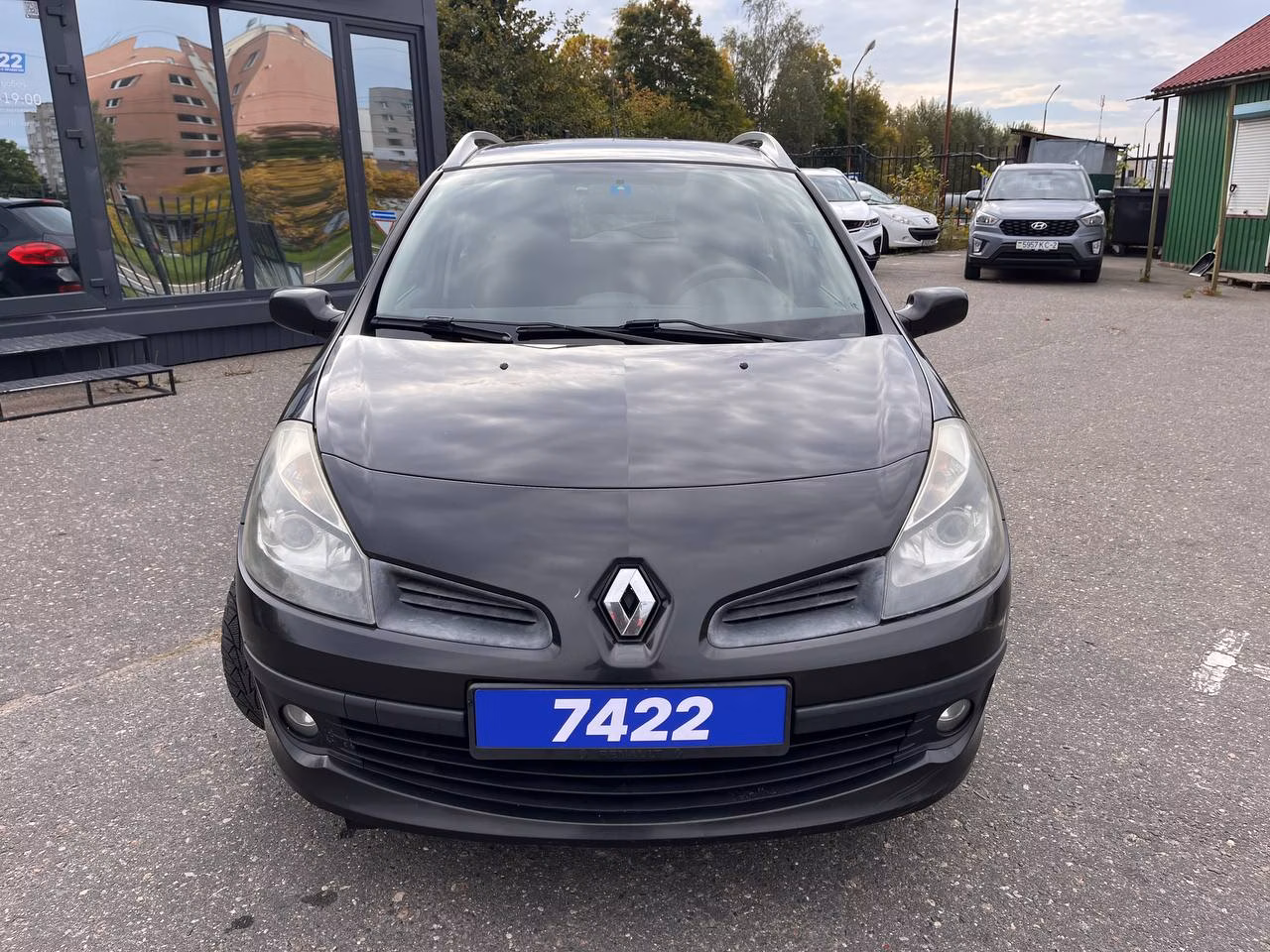 Renault Clio фото 2