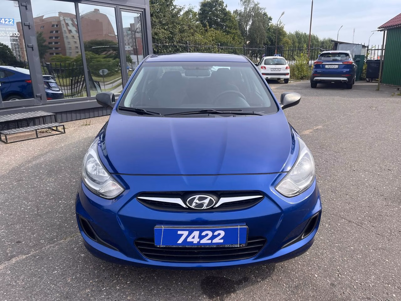 Hyundai Solaris фото 2