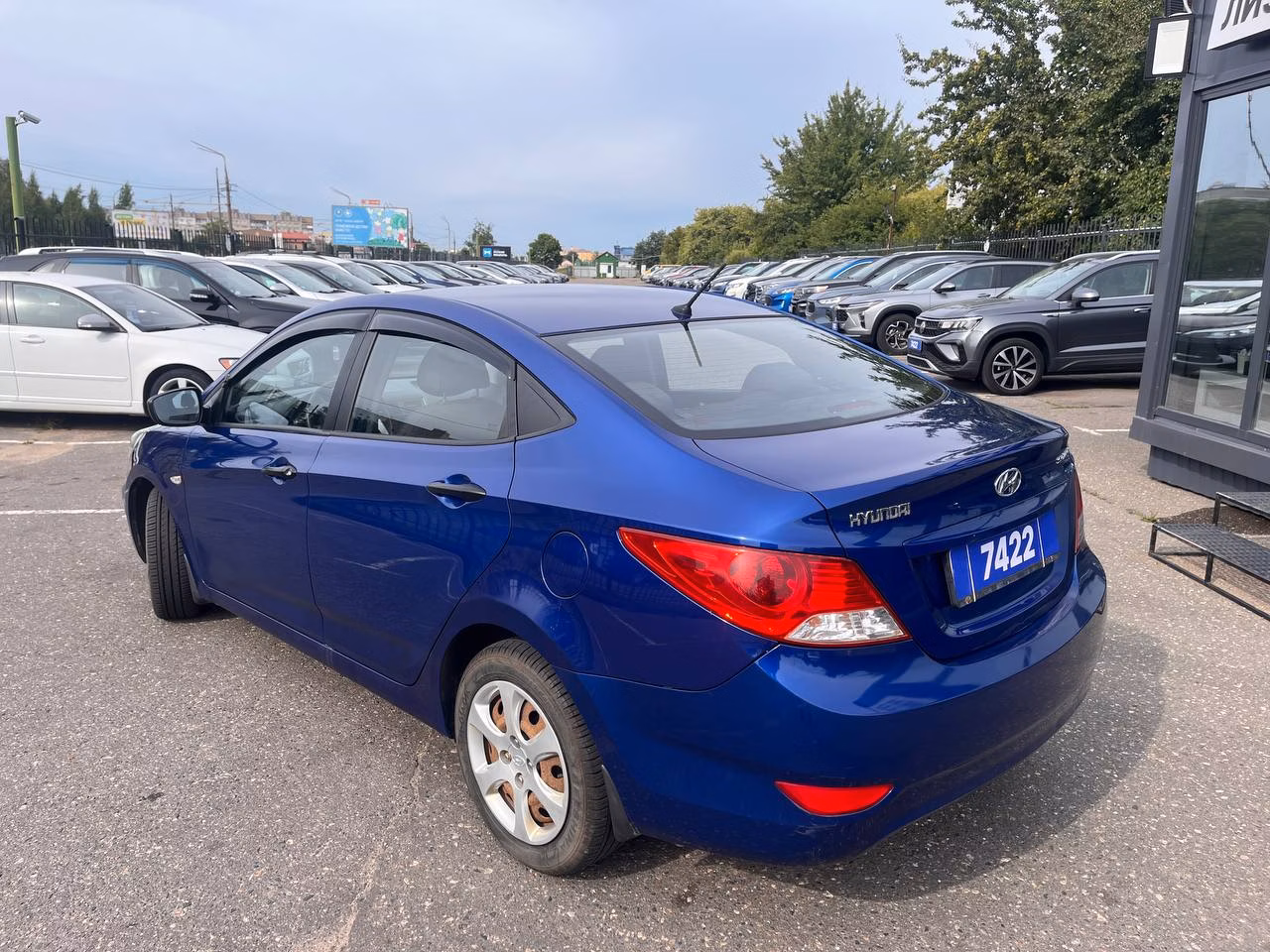Hyundai Solaris фото 7