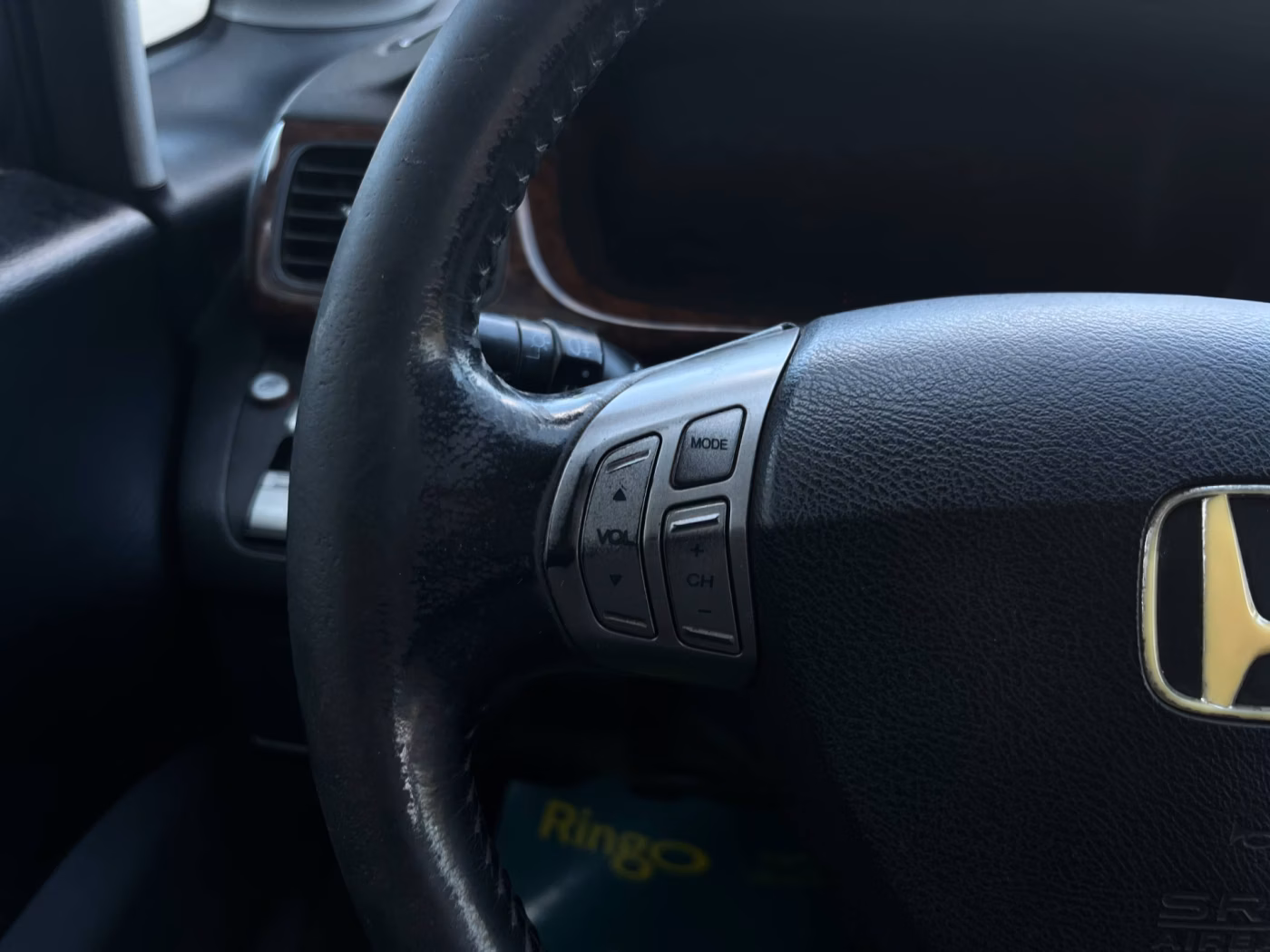 Honda FR-V фото 8