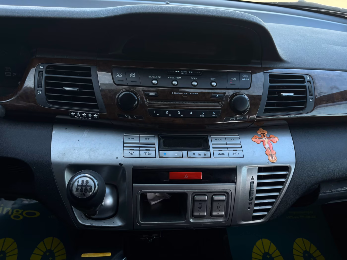 Honda FR-V фото 11