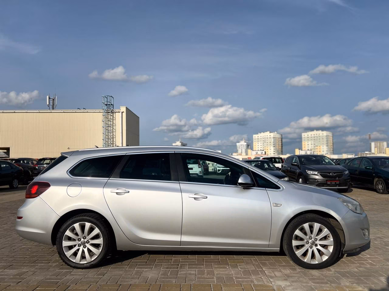 Opel Astra фото 12