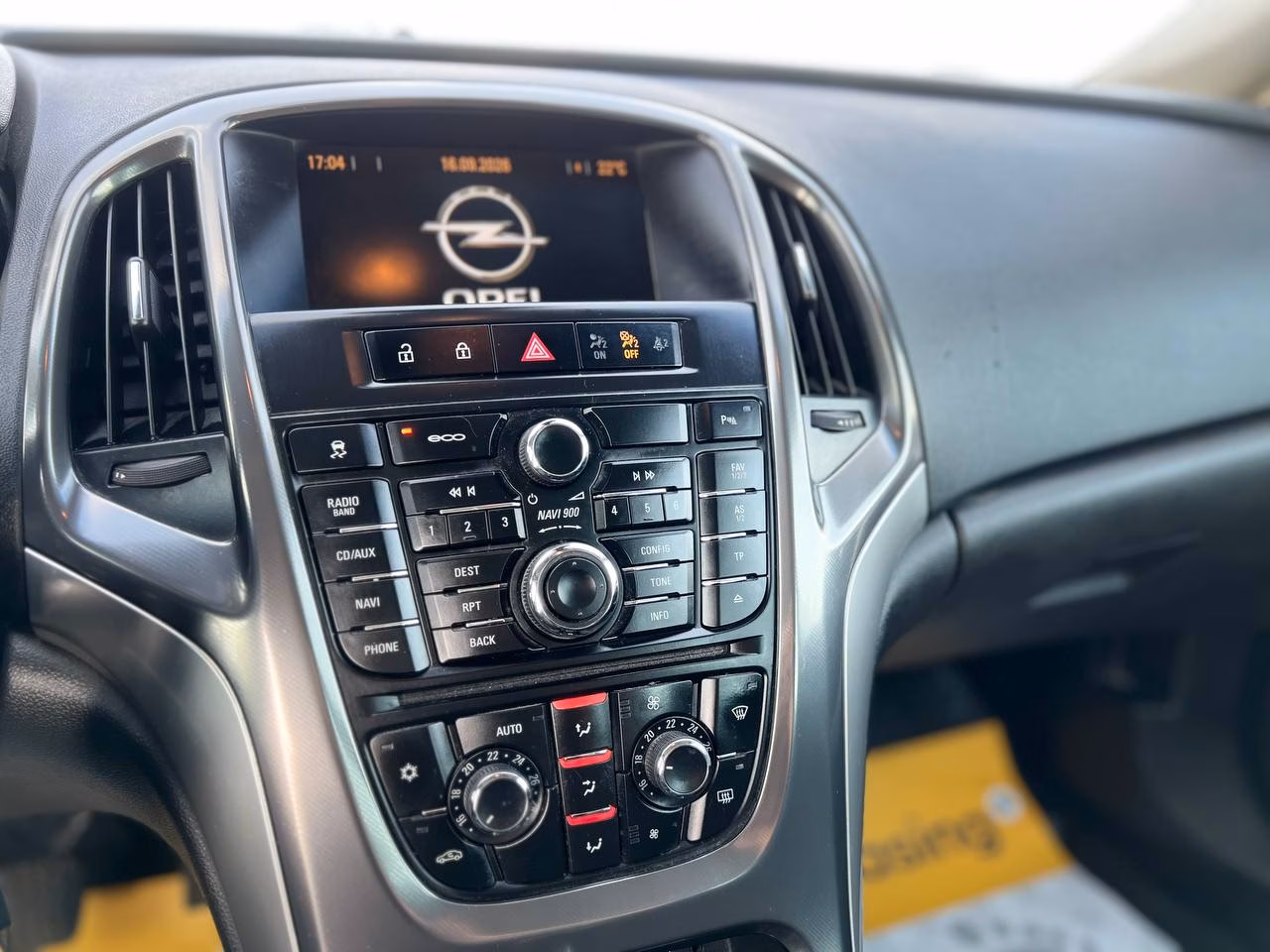 Opel Astra фото 23