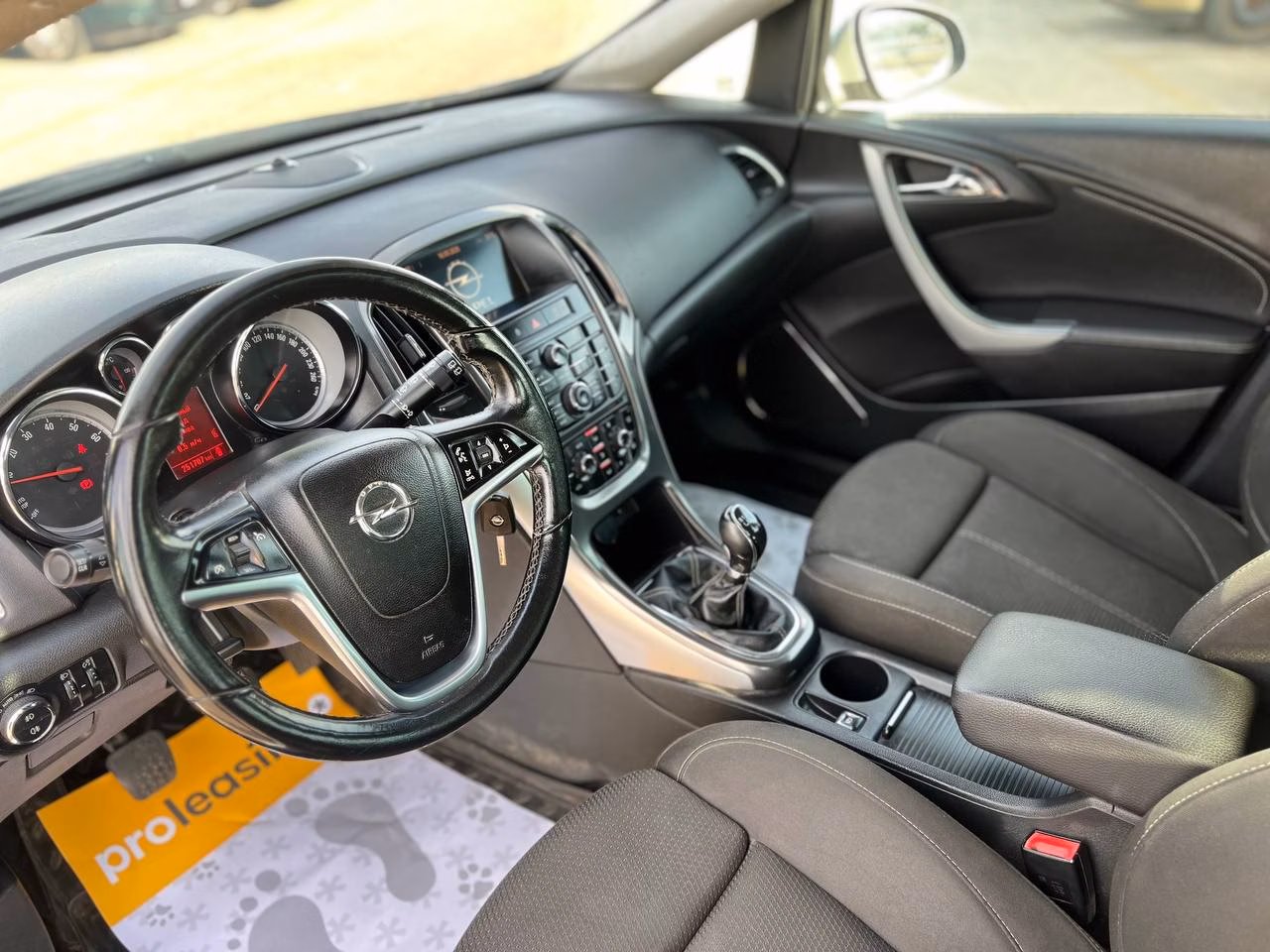 Opel Astra фото 15