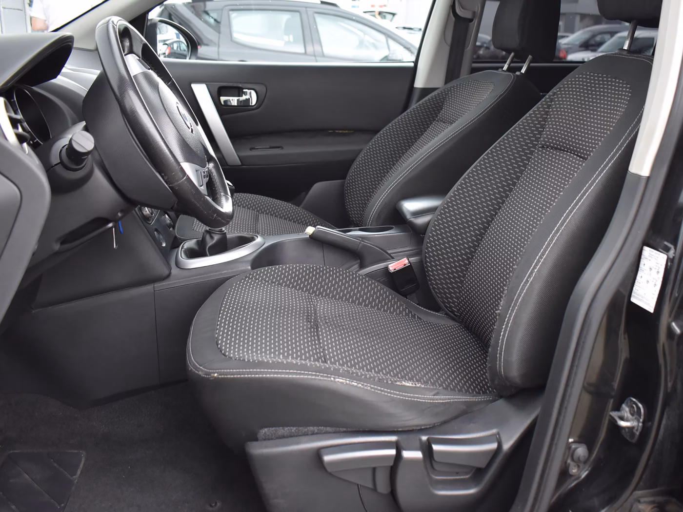 Nissan Qashqai фото 12