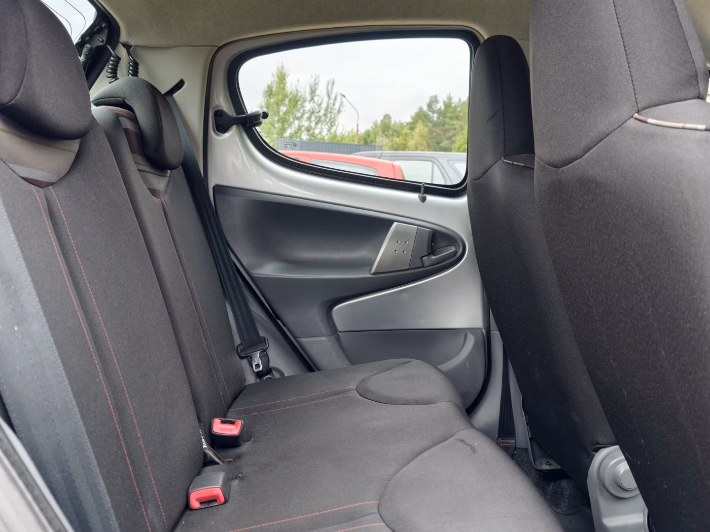 Citroen C1 фото 12