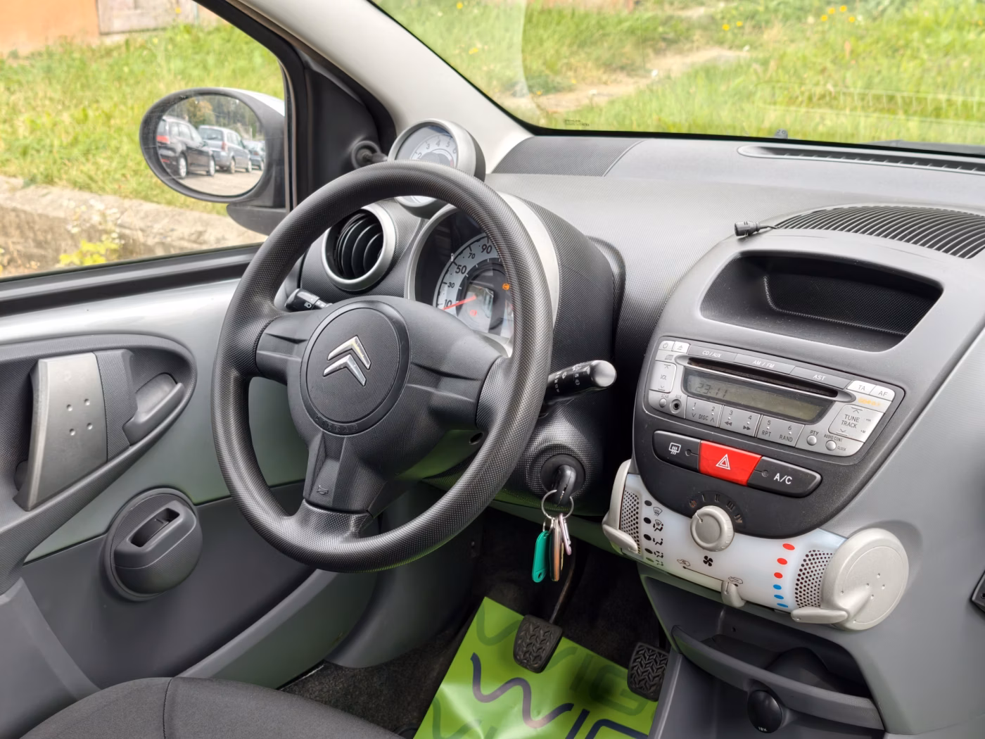 Citroen C1 фото 14