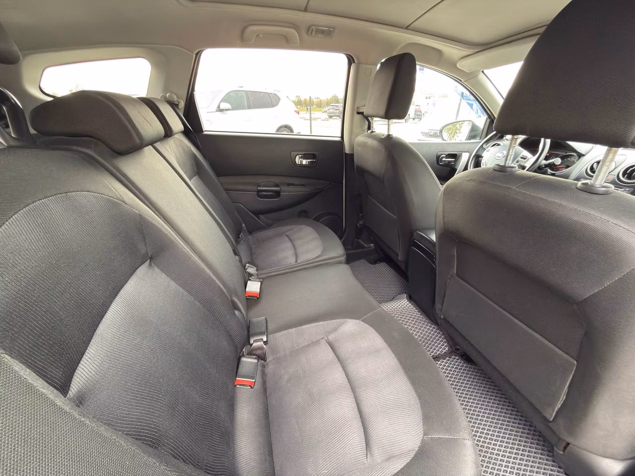 Nissan Qashqai+2 фото 15