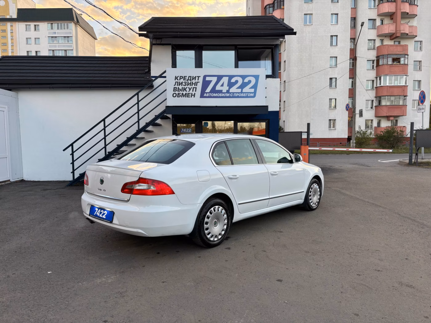Skoda Superb фото 5
