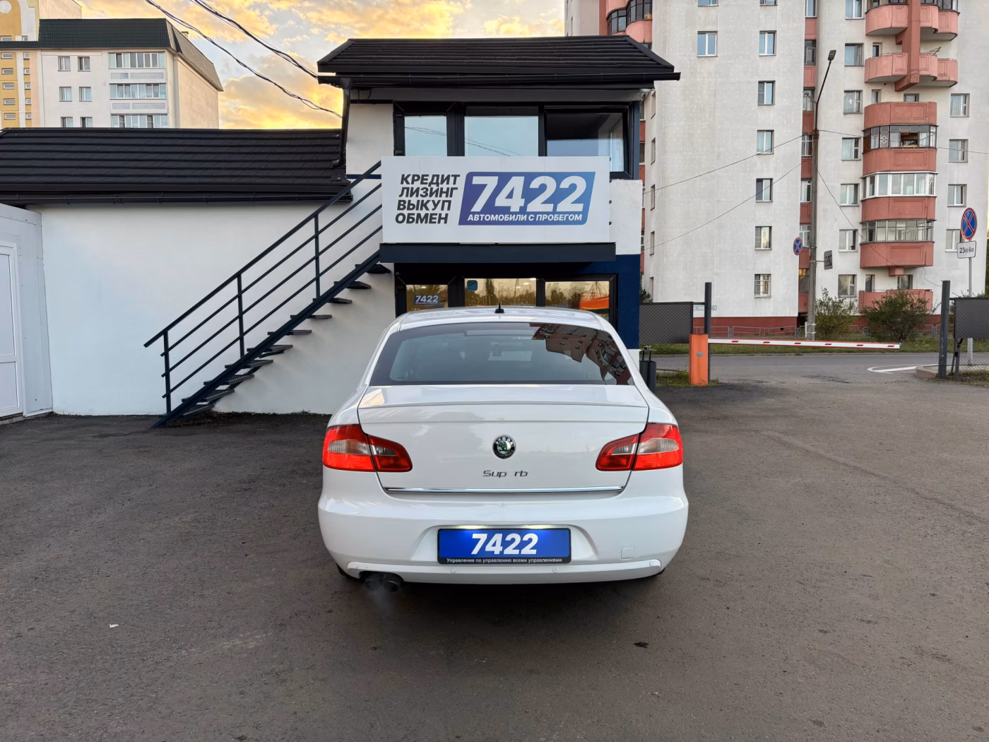 Skoda Superb фото 6