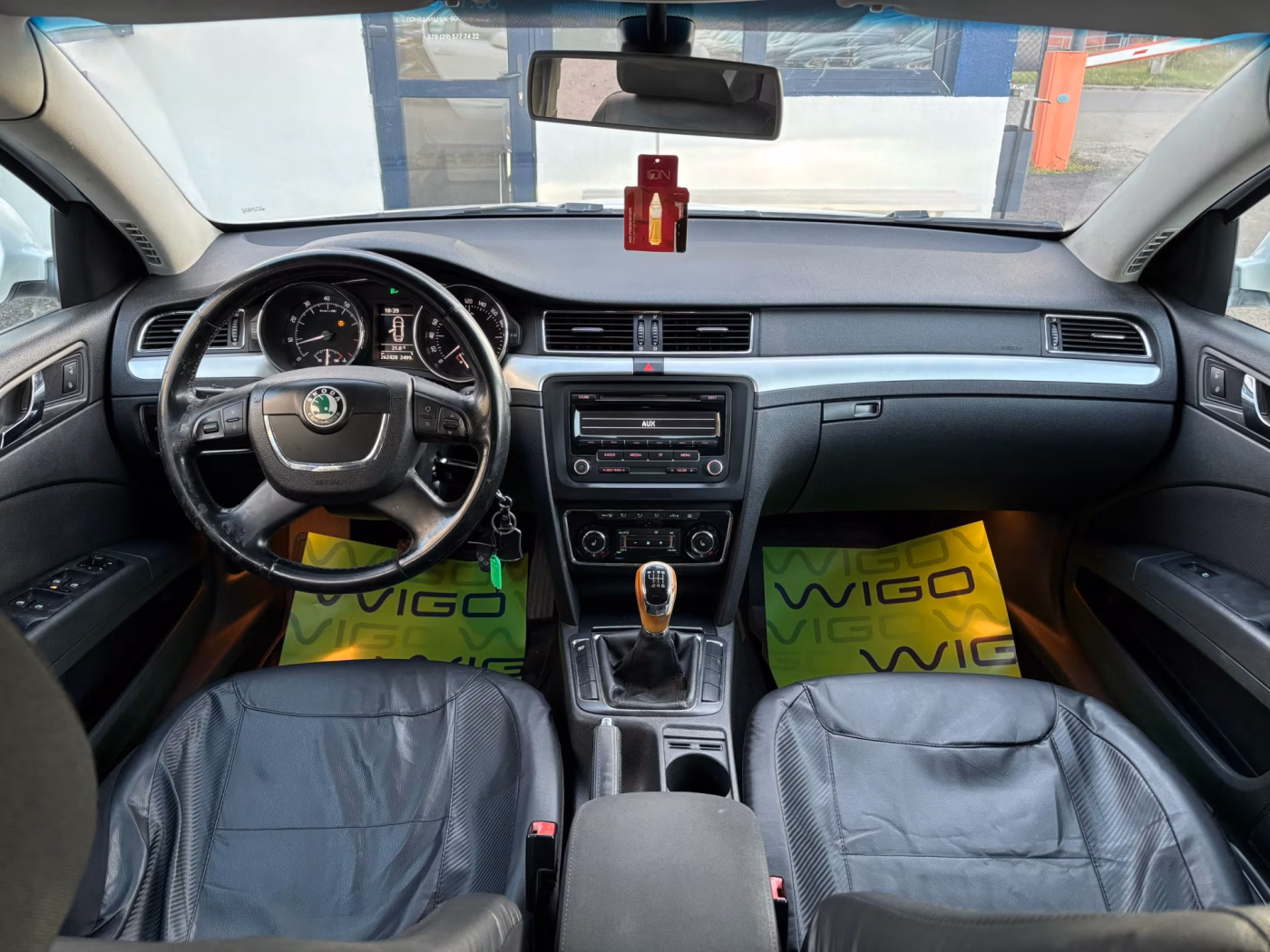 Skoda Superb фото 17