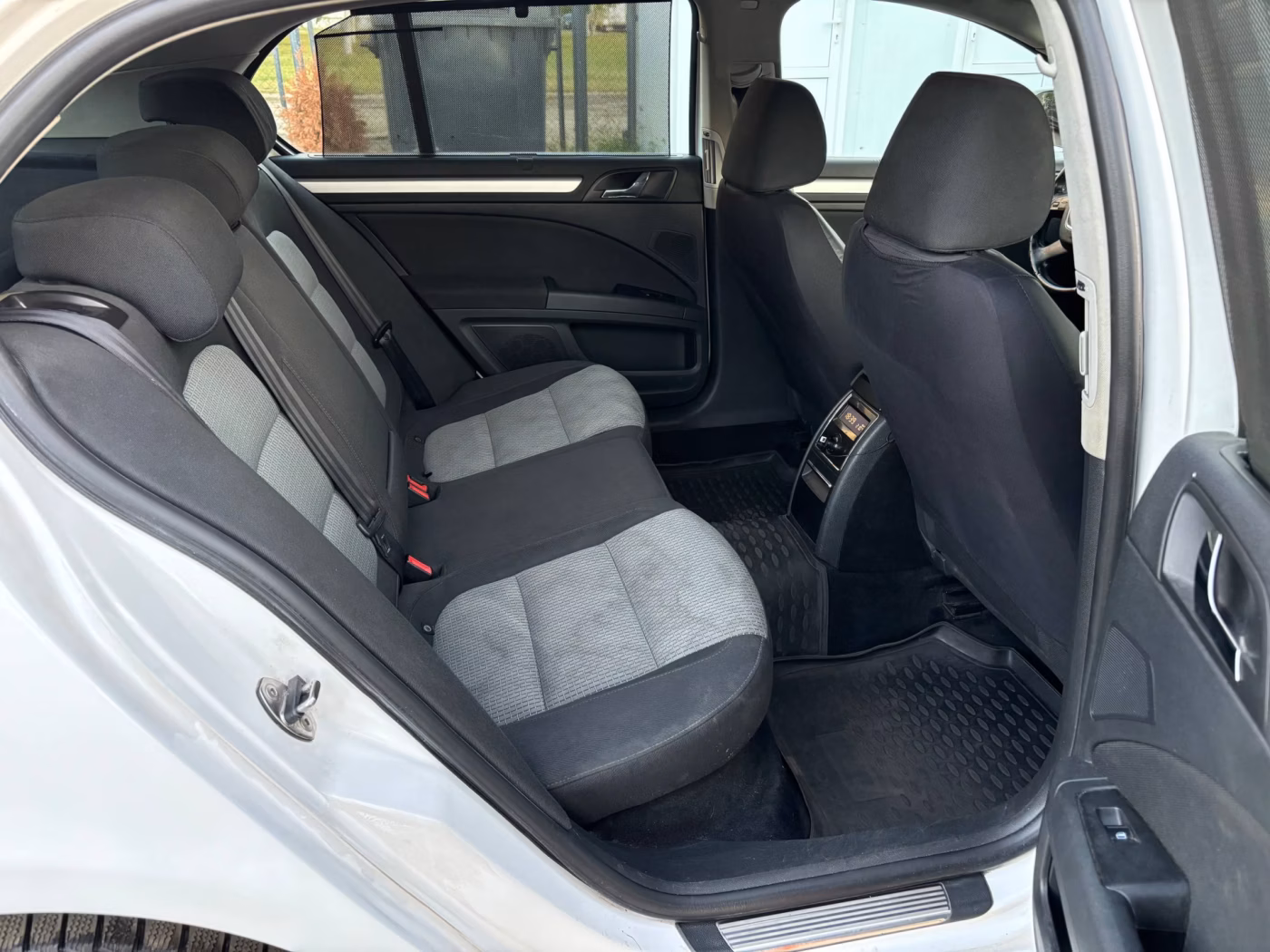 Skoda Superb фото 18