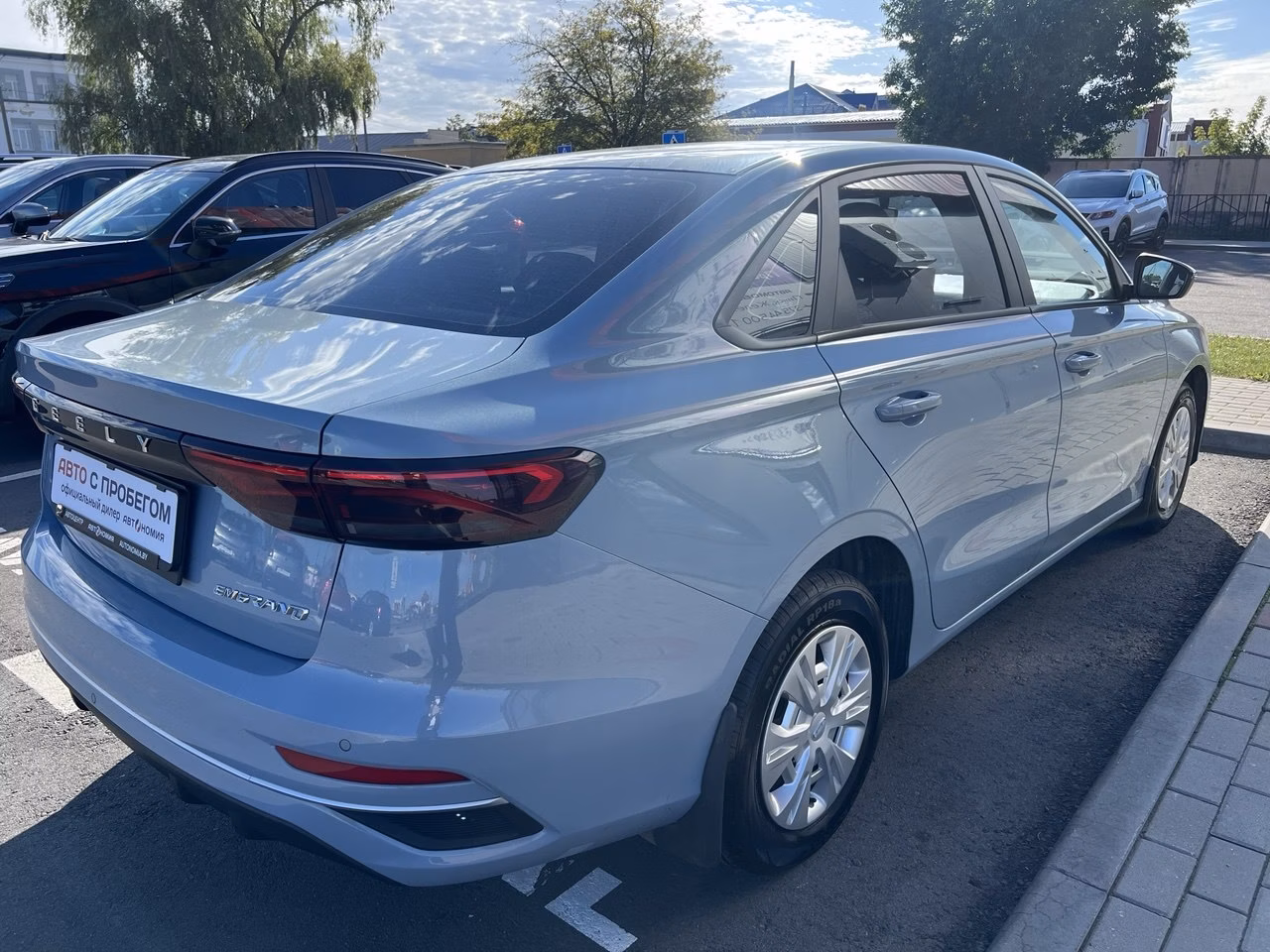 Geely Emgrand фото 6