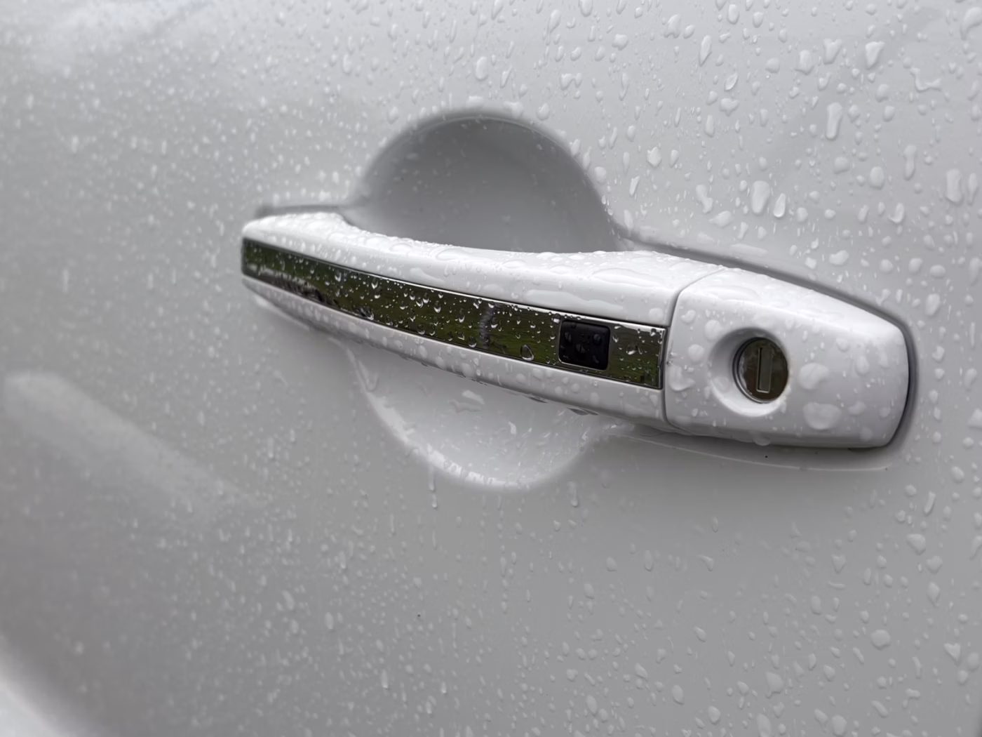 Geely Emgrand X7 фото 14