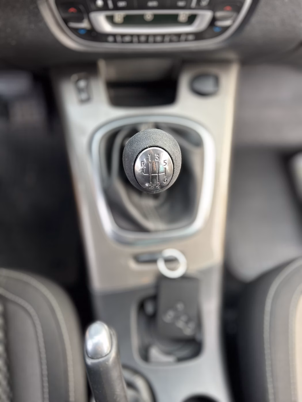 Renault Scenic XMOD фото 16