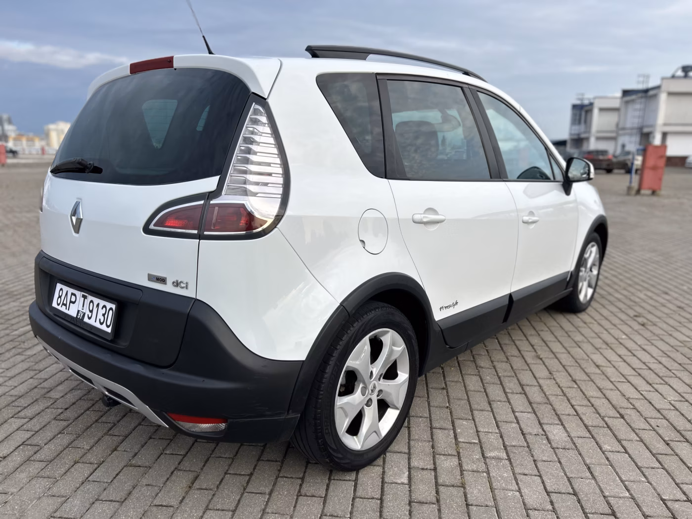 Renault Scenic XMOD фото 7