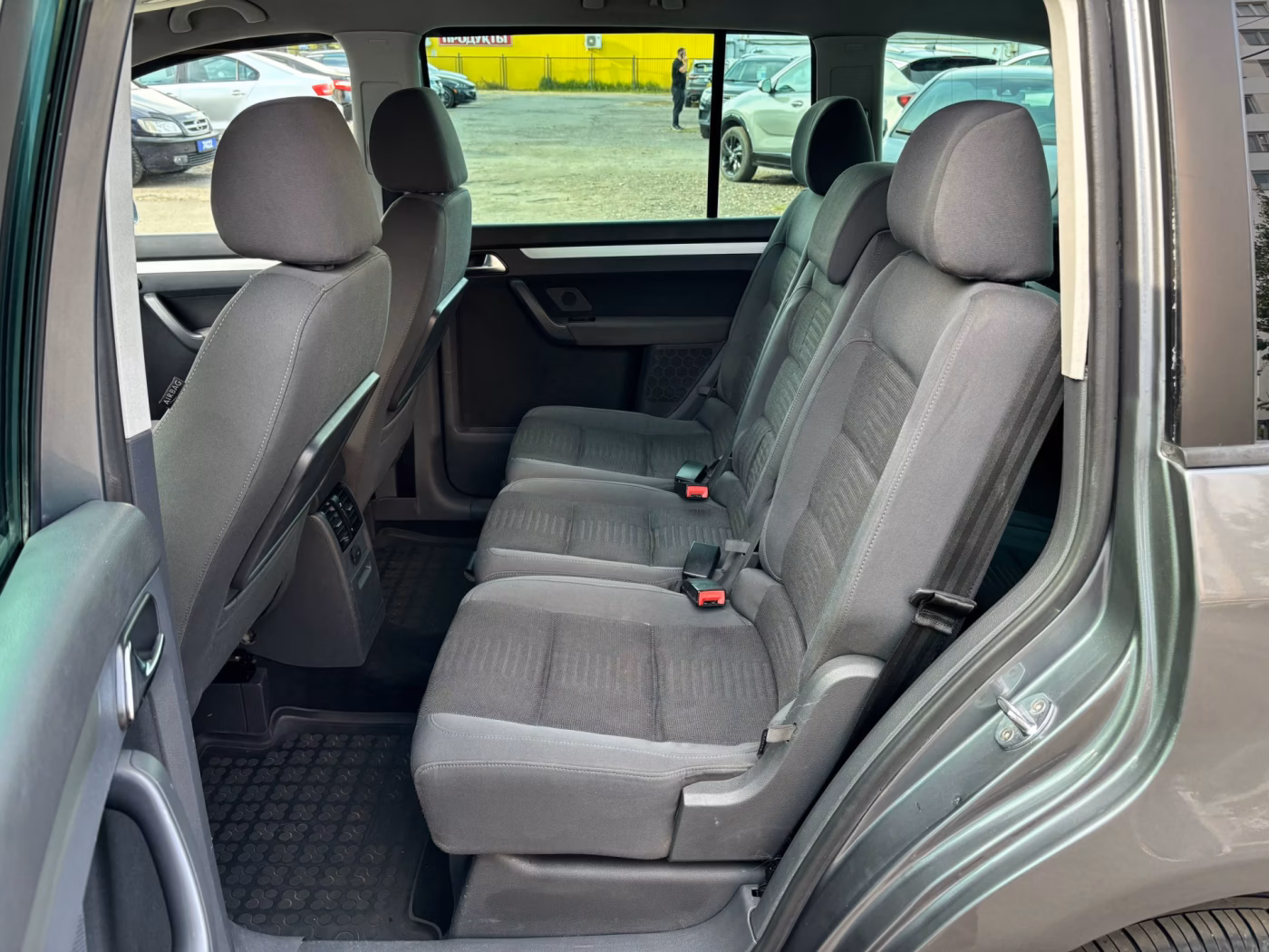 Volkswagen Touran фото 16