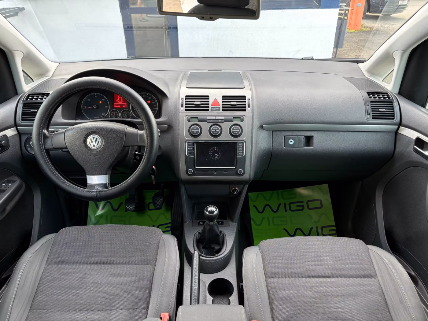 Volkswagen Touran фото 17