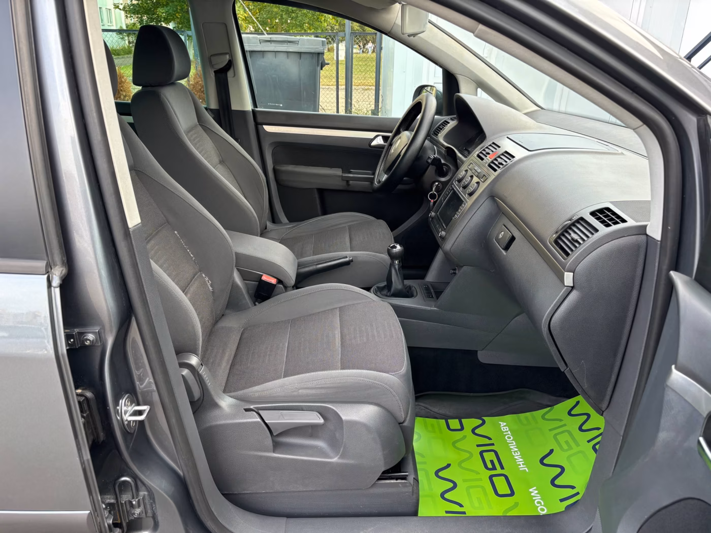 Volkswagen Touran фото 19
