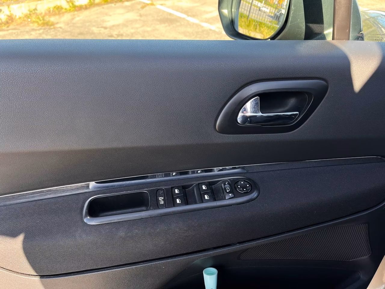 Peugeot 3008 фото 9