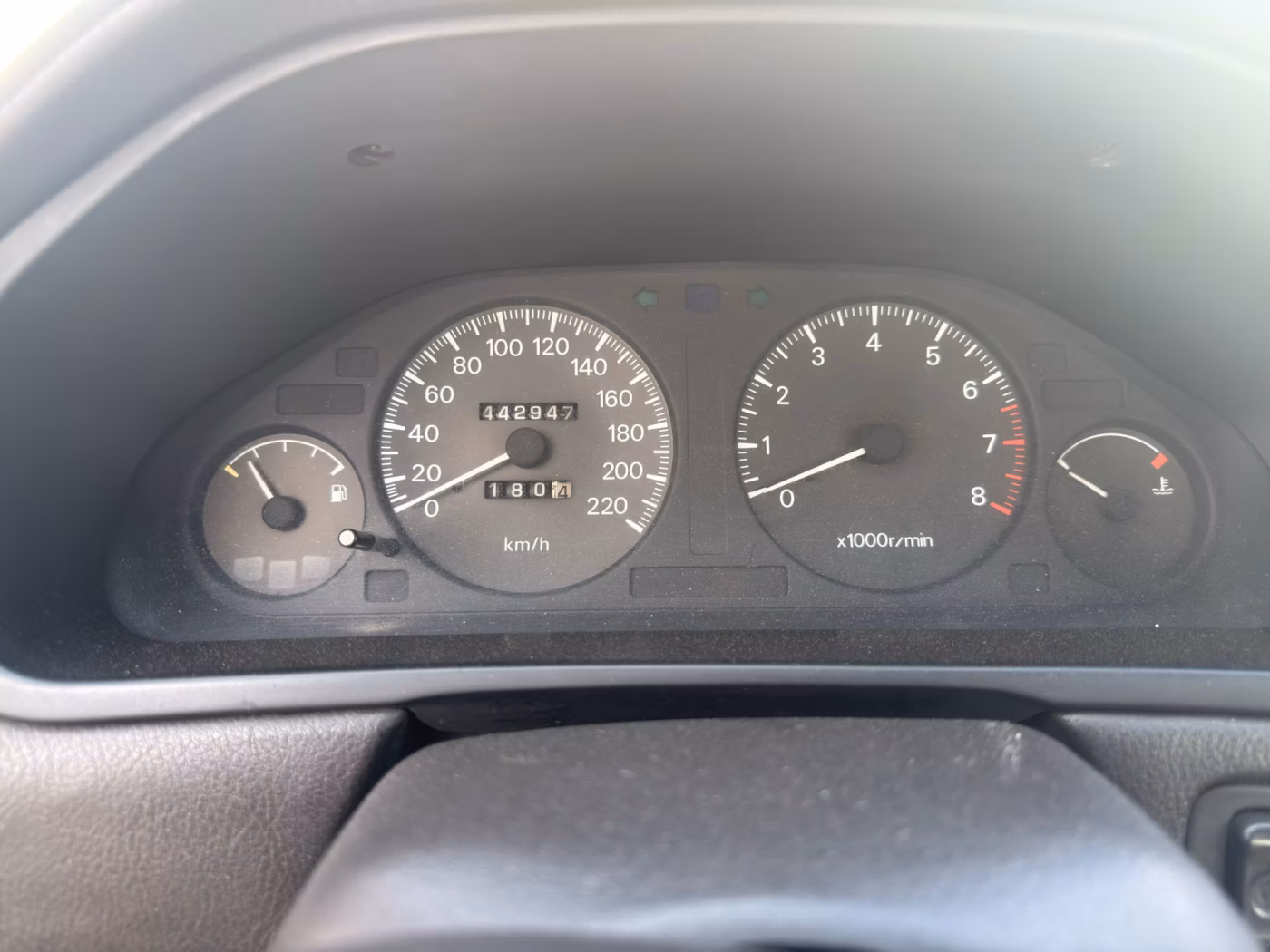 Mitsubishi Galant фото 12