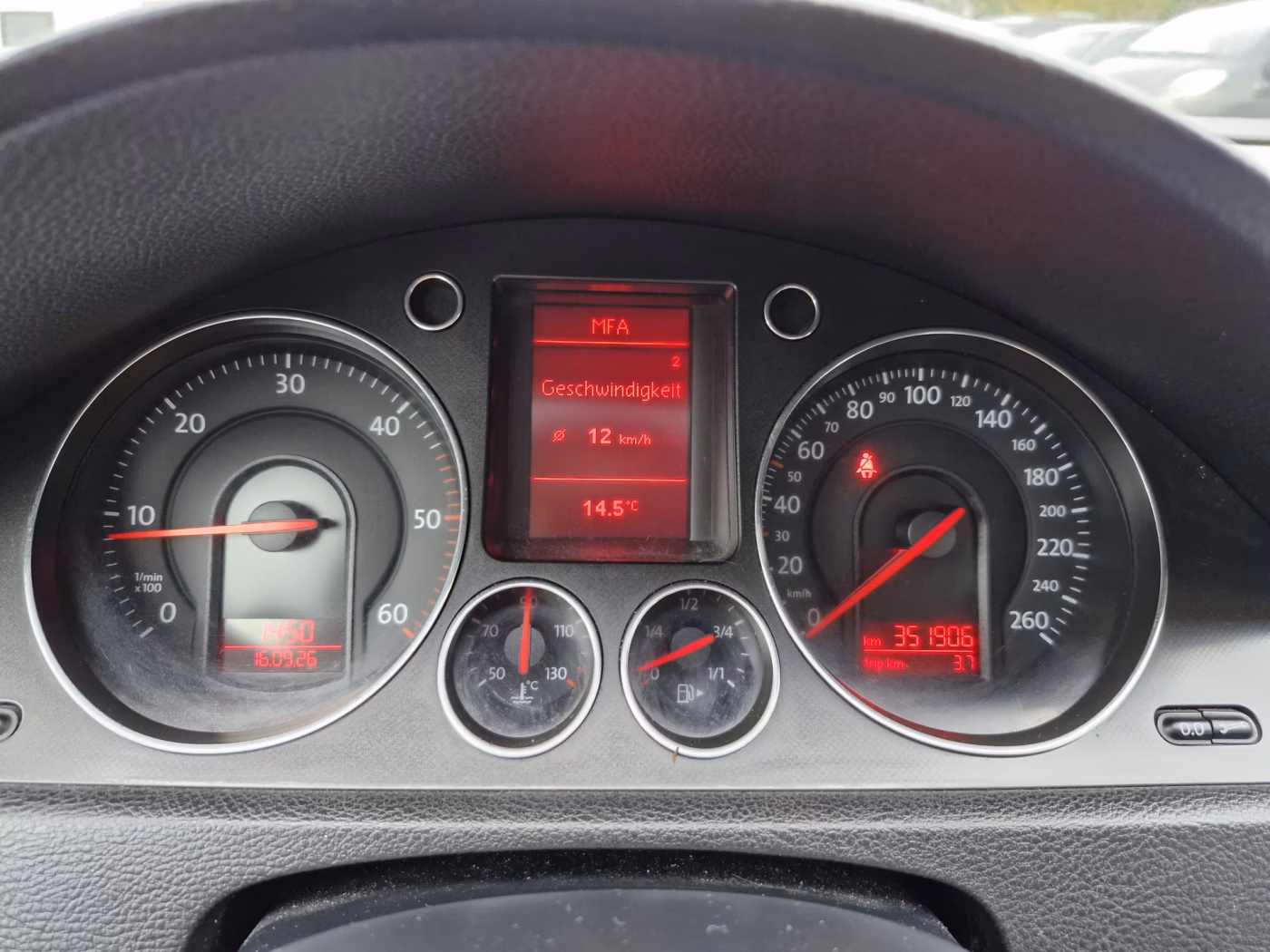 Volkswagen Passat фото 19