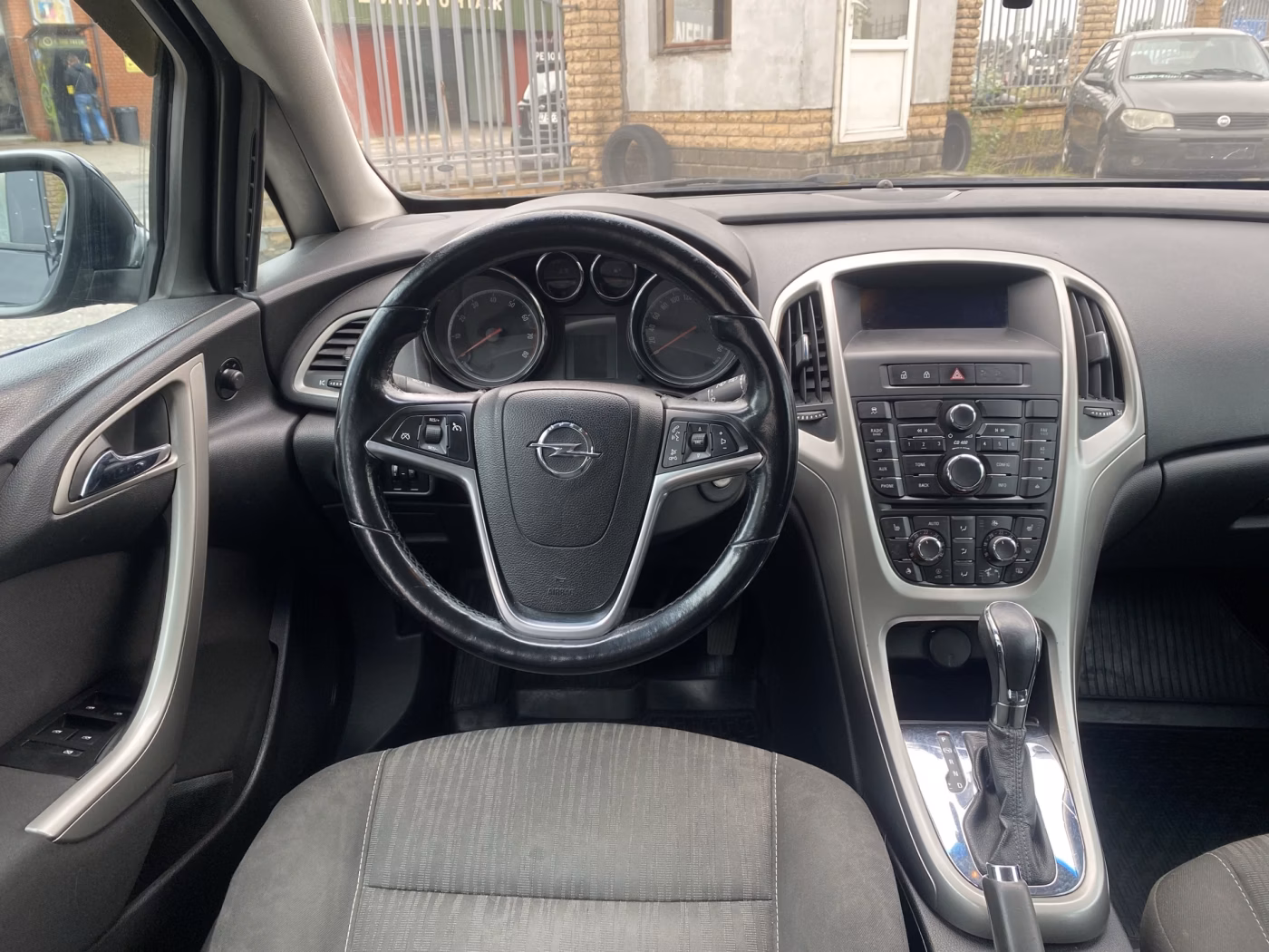 Opel Astra фото 13