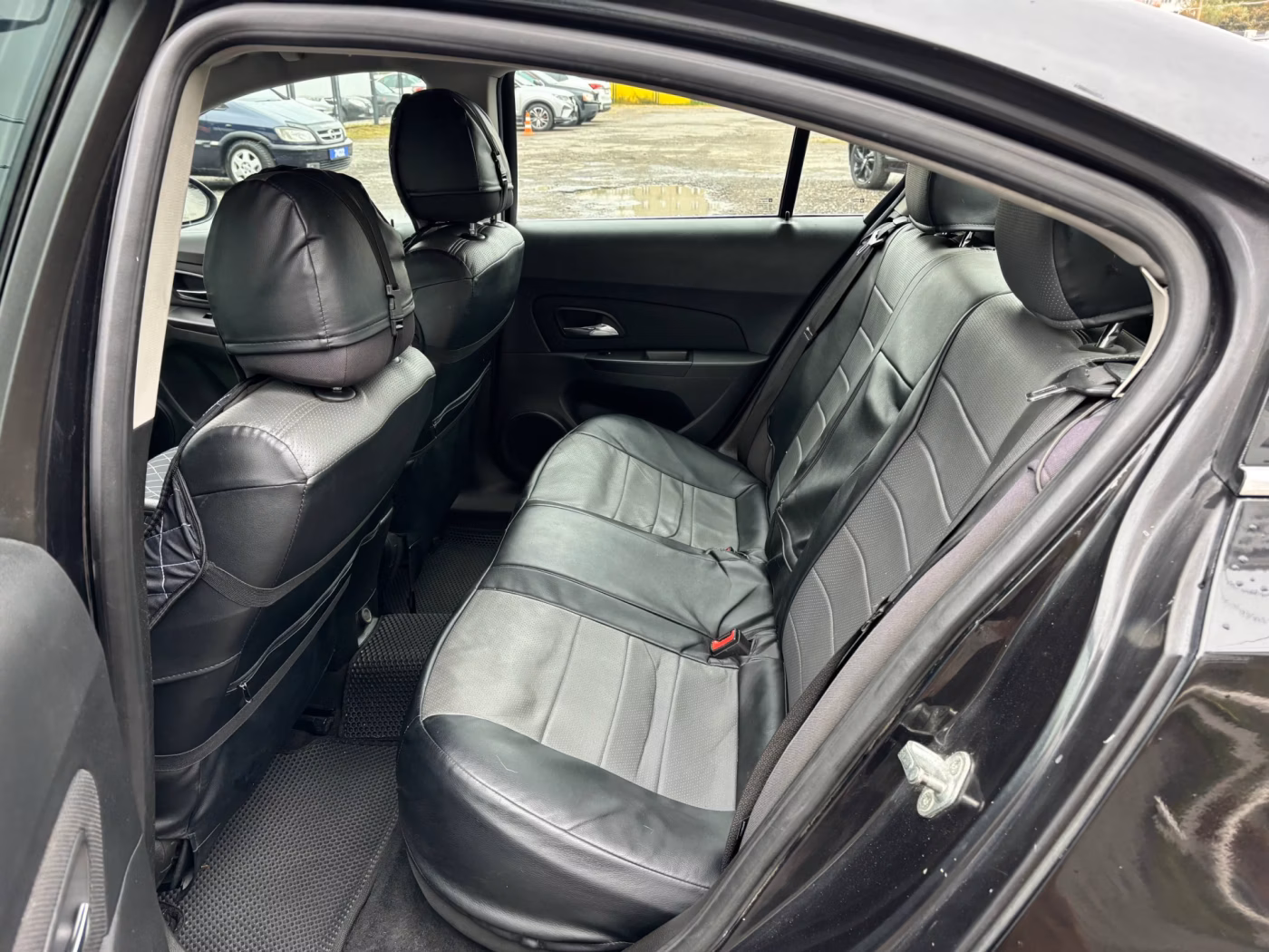 Chevrolet Cruze фото 16