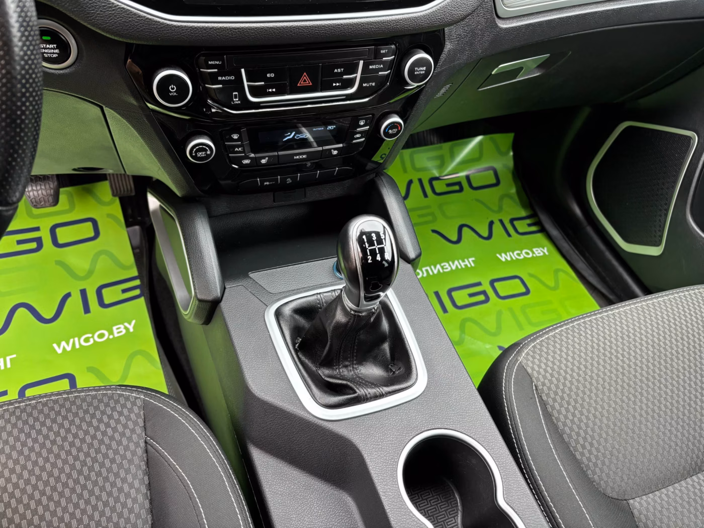 Geely Emgrand X7 фото 13