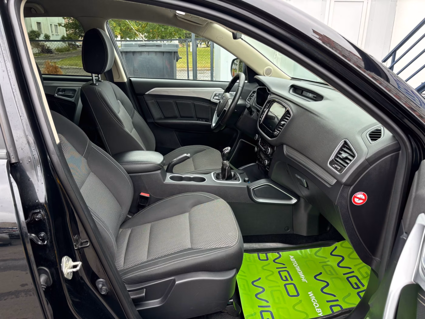 Geely Emgrand X7 фото 19