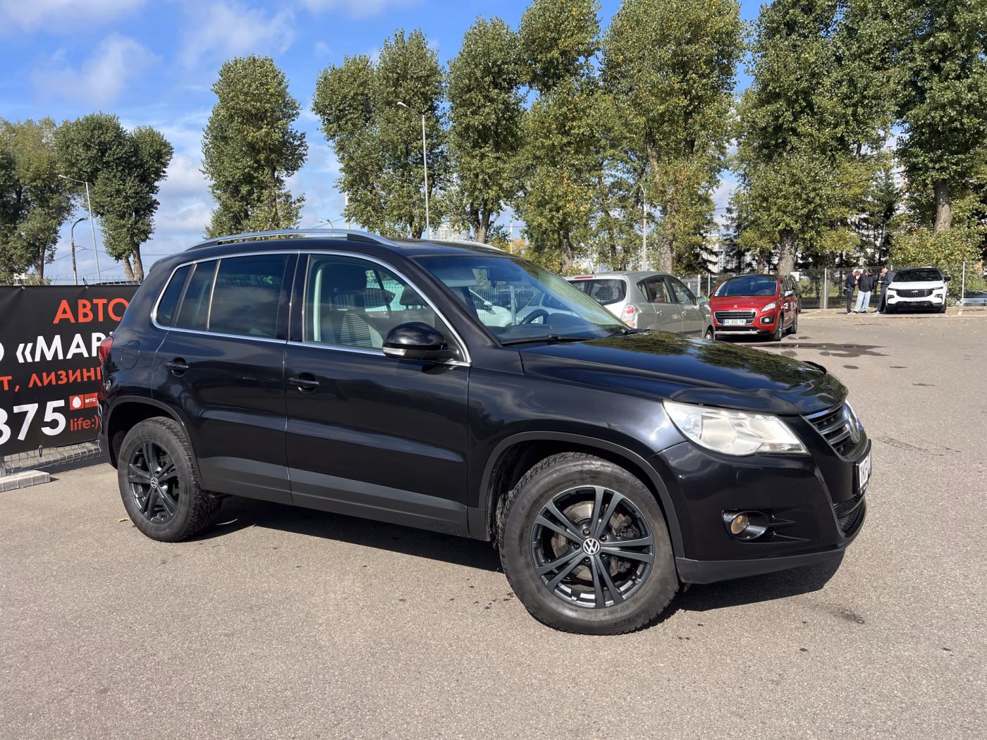 Volkswagen Tiguan фото 2
