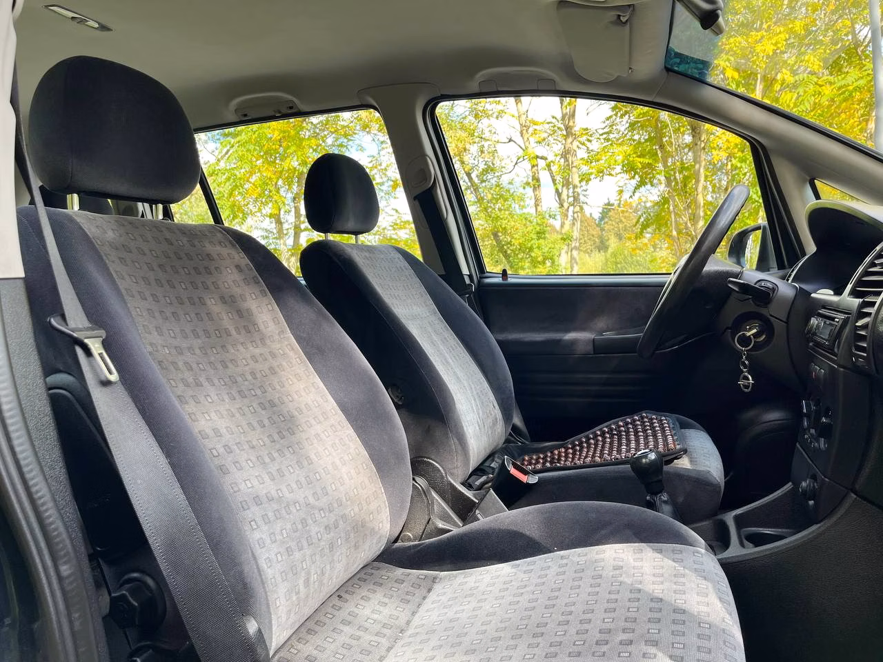 Opel Zafira фото 12