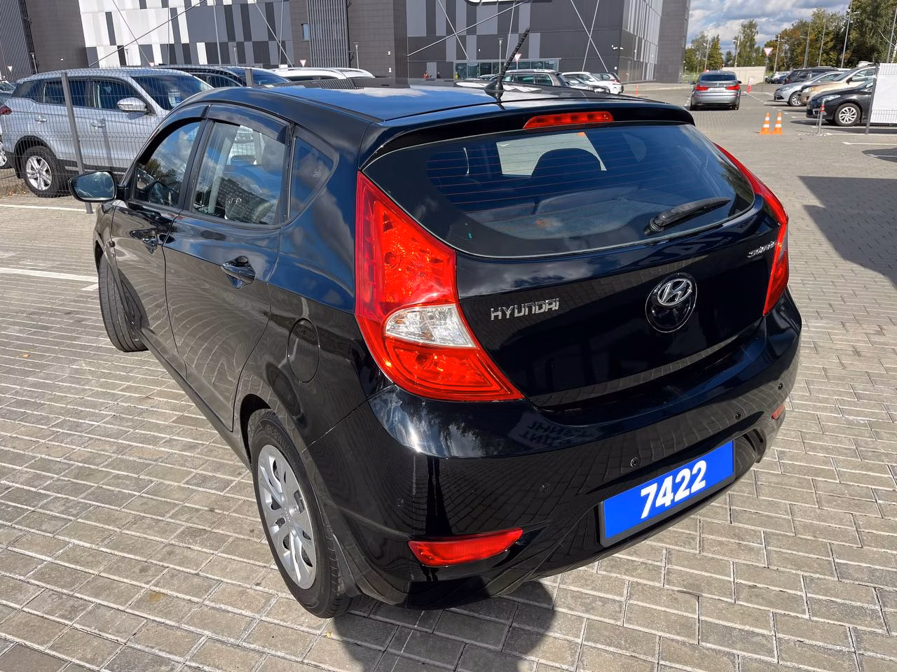 Hyundai Solaris фото 7