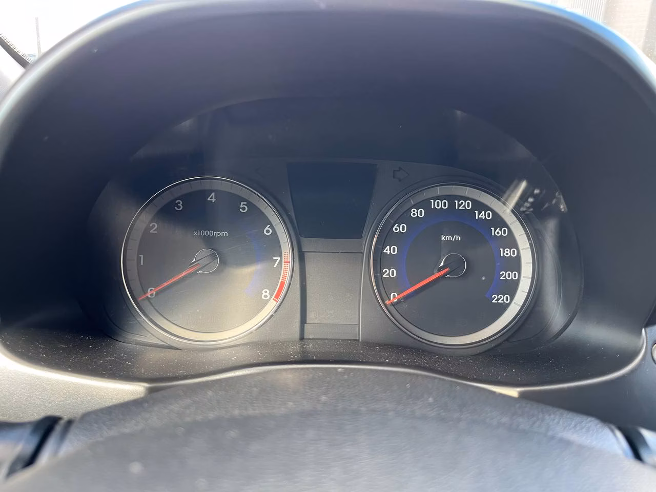 Hyundai Solaris фото 13