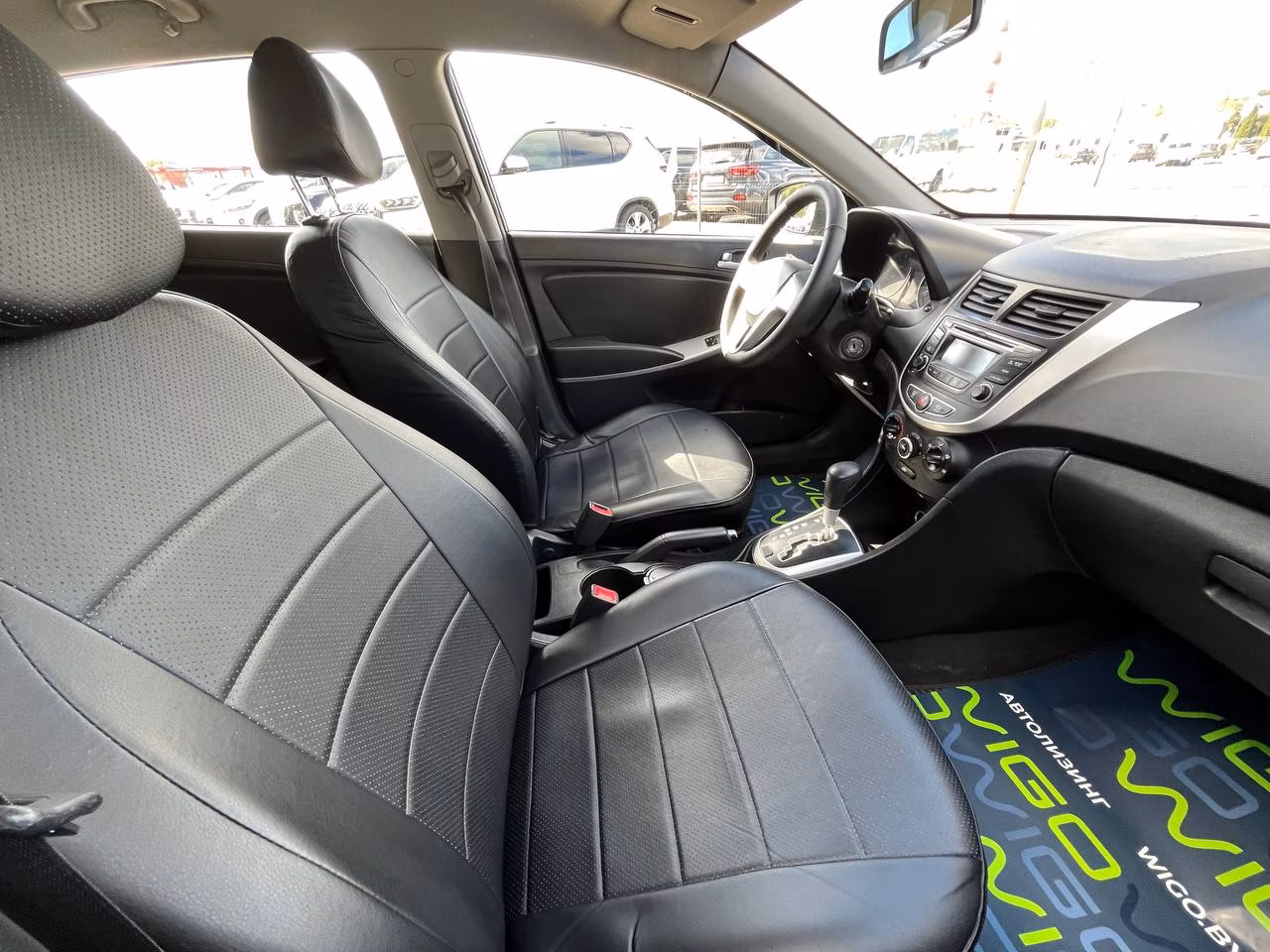 Hyundai Solaris фото 17