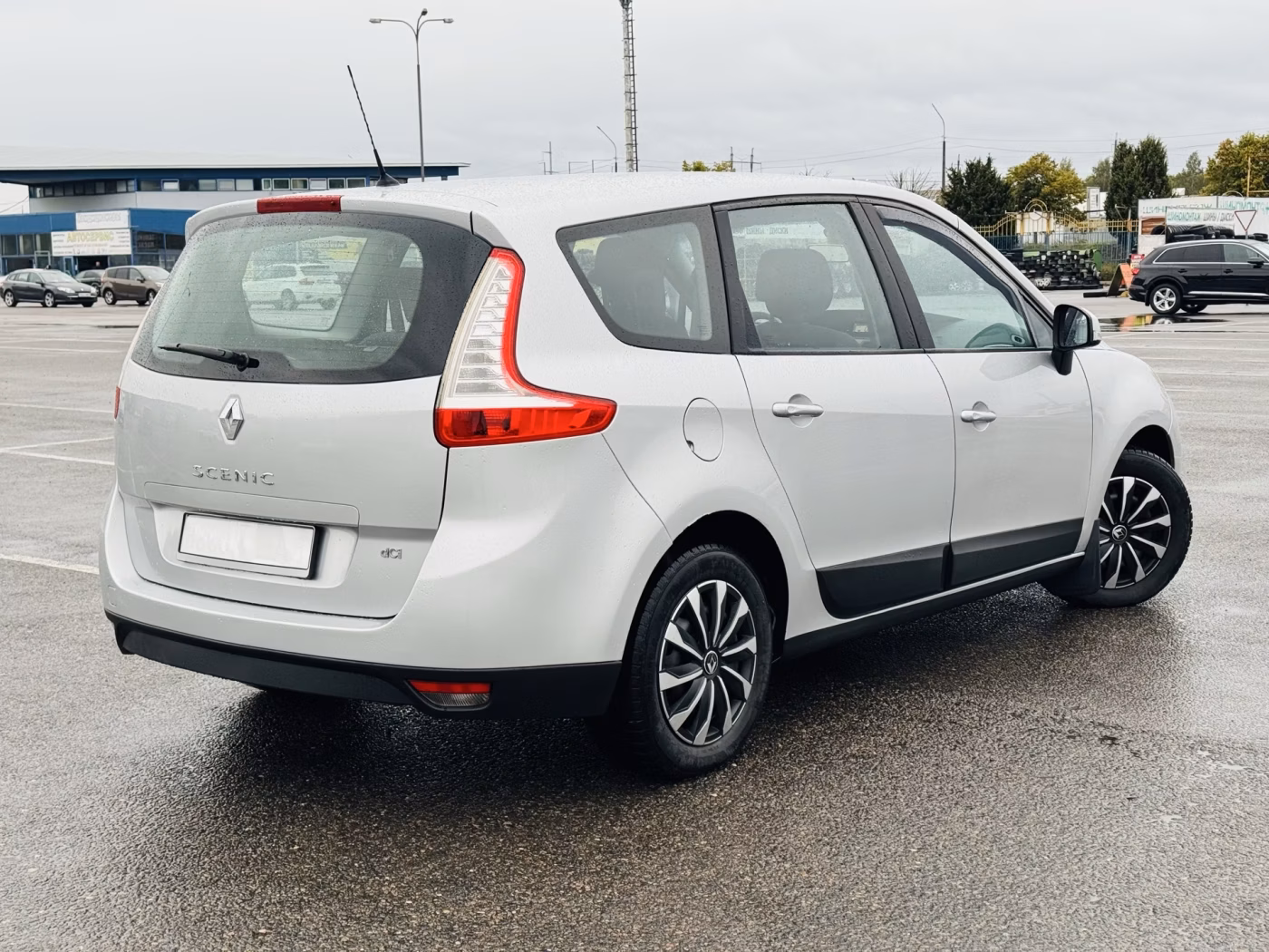 Renault Grand Scenic фото 2