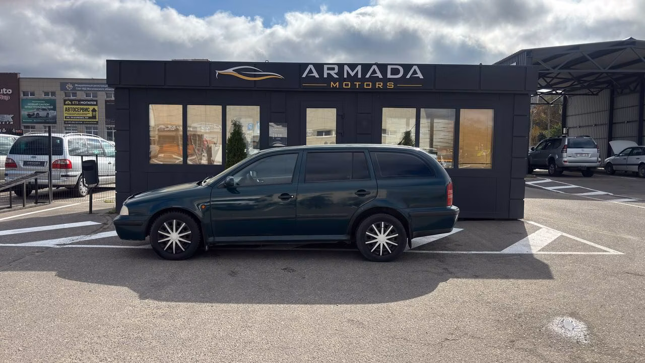 Skoda Octavia фото 2