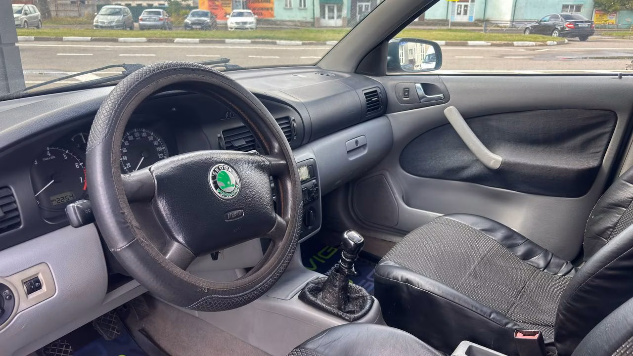 Skoda Octavia фото 7