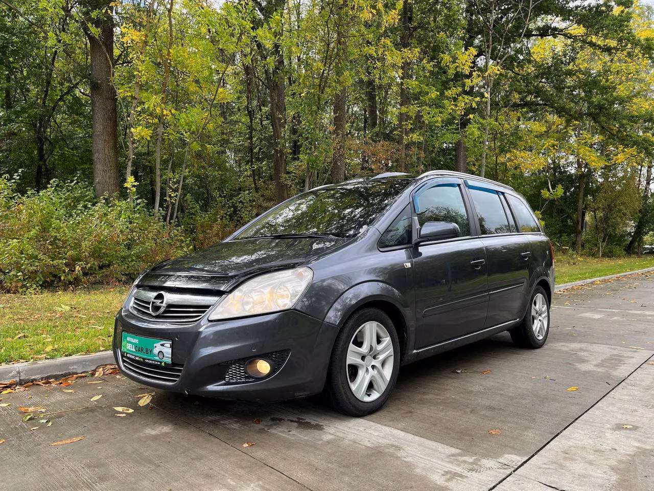 Opel Zafira фото 3
