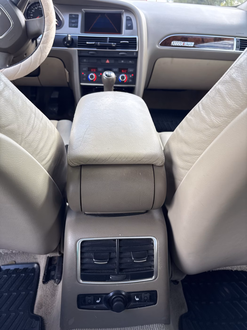 Audi A6 фото 6
