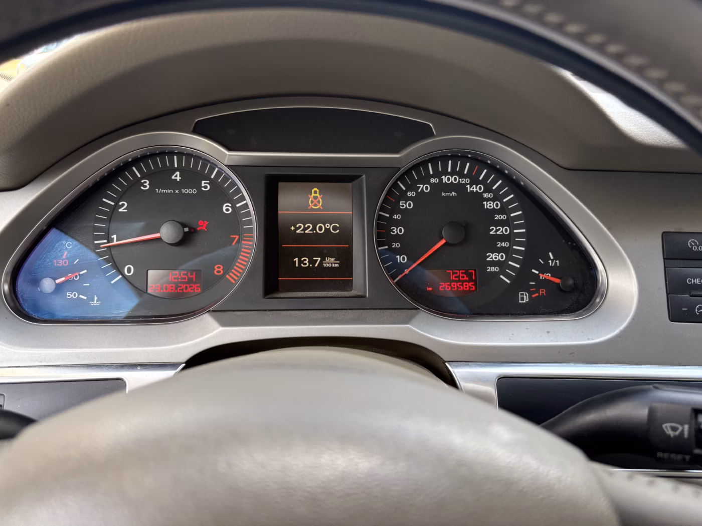 Audi A6 фото 3