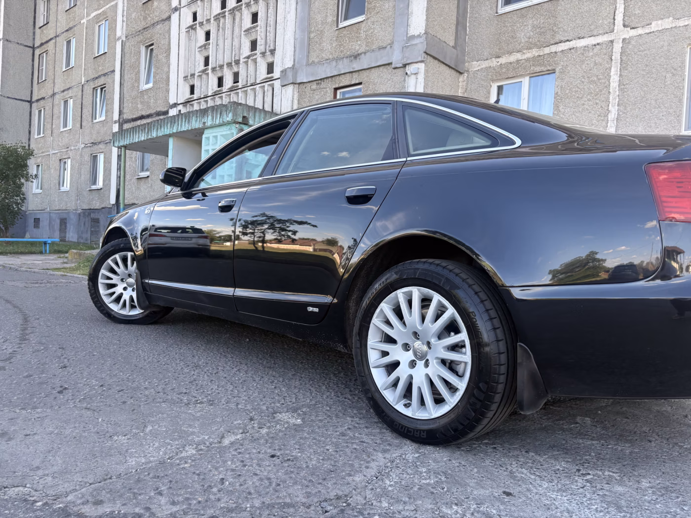 Audi A6 фото 30