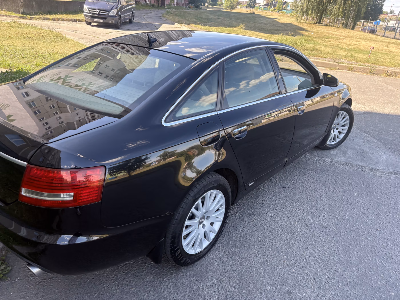 Audi A6 фото 25
