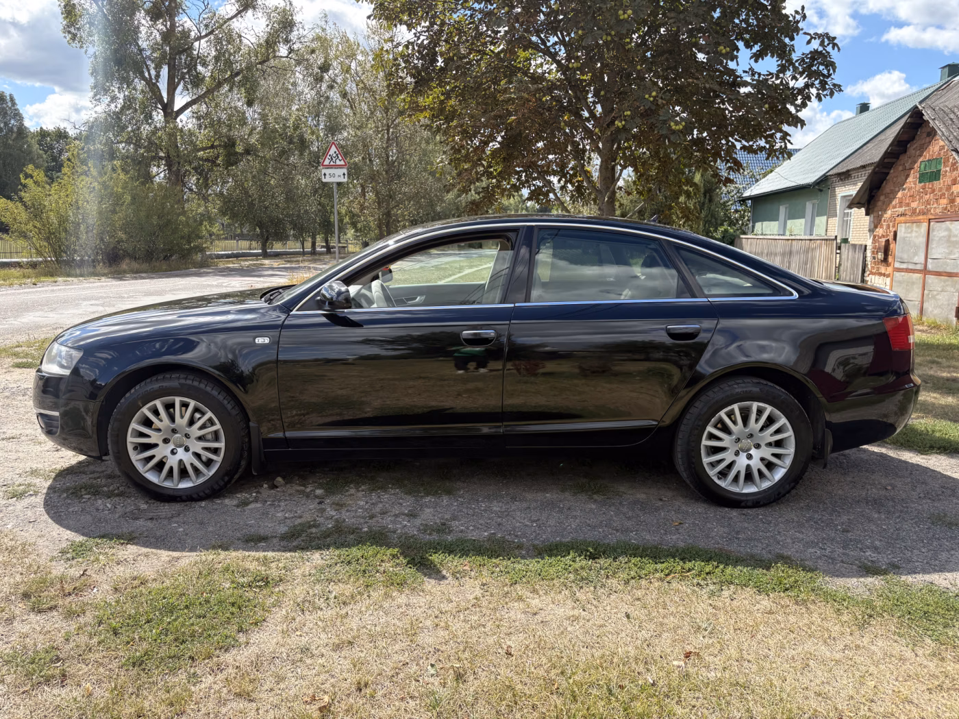 Audi A6 фото 16