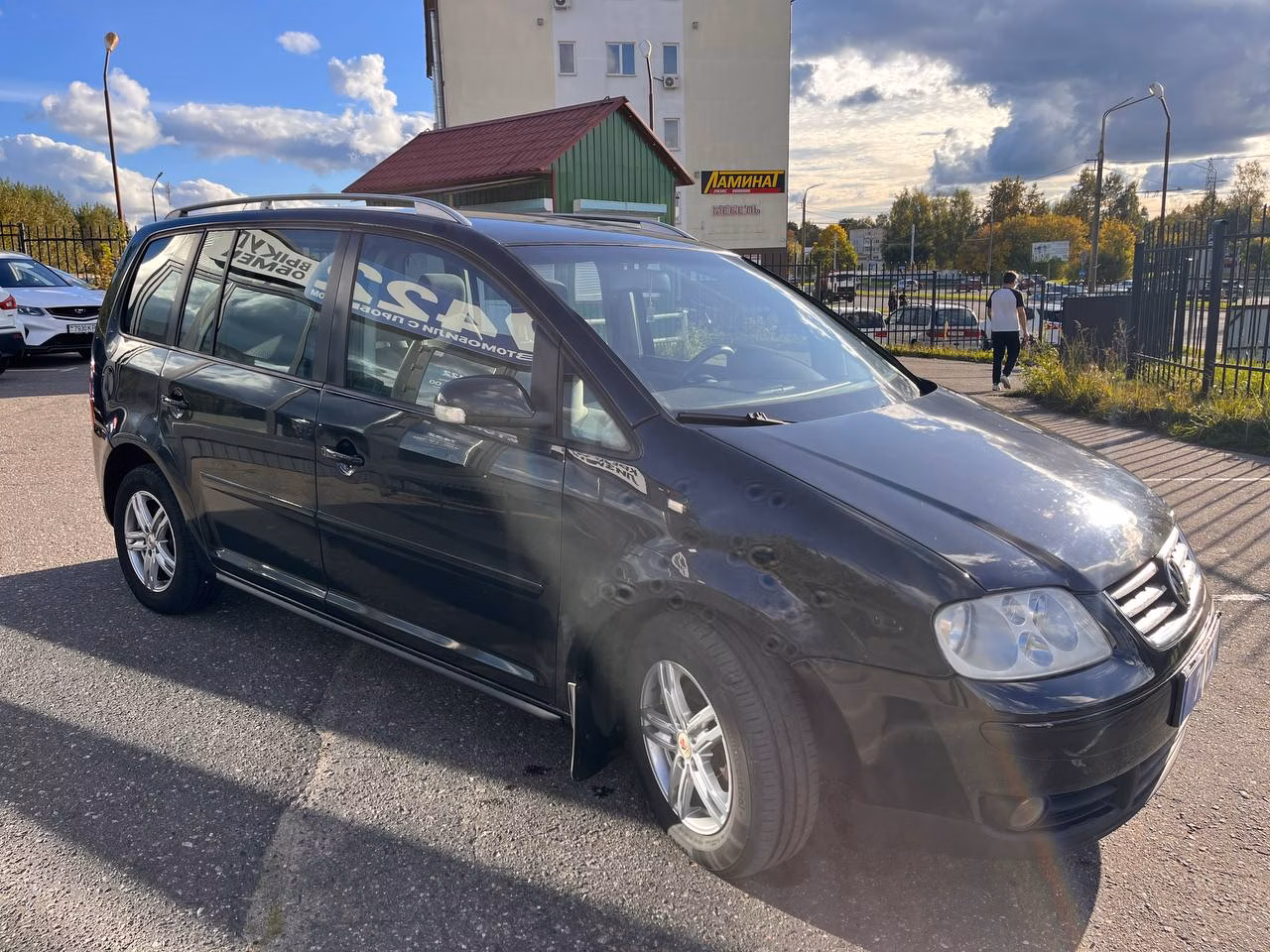 Volkswagen Touran фото 3
