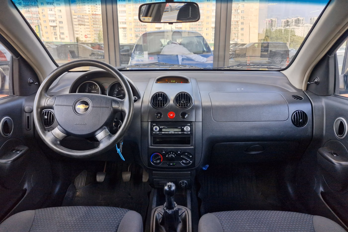 Chevrolet Aveo фото 9