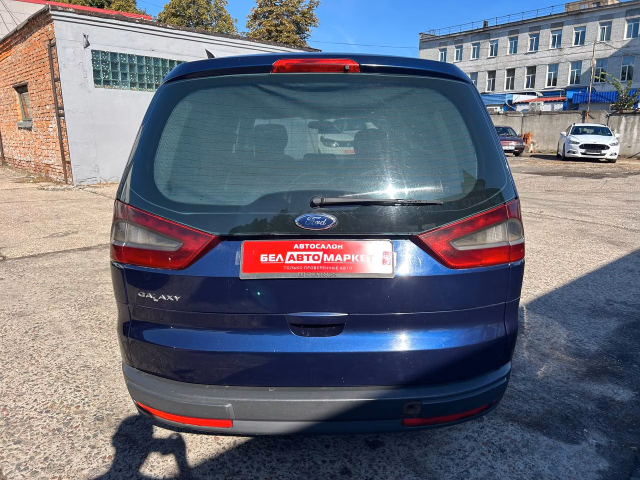 Ford Galaxy фото 6