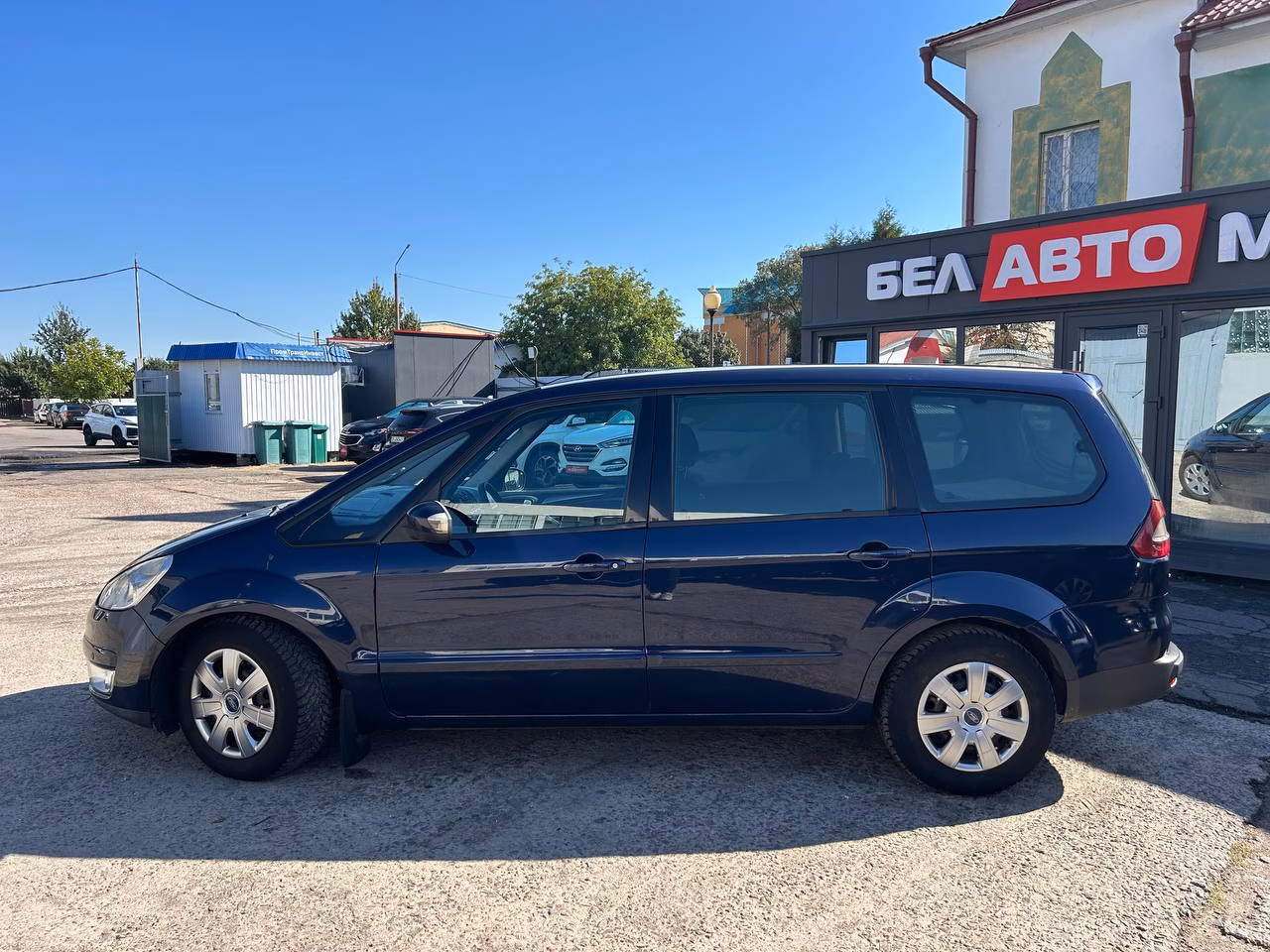 Ford Galaxy фото 8